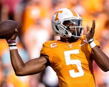 Vols’ Hooker emerges as Heisman betting favorite