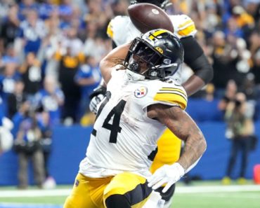 Kenny Pickett, Steelers squander lead but close out Colts