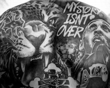 Cowboys receiver CeeDee Lamb gets massive back tattoo