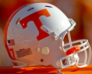 Ex-Vols staffers agree to show-cause penalties